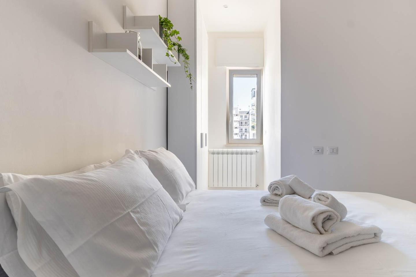Апартаменты Dimora Manzoni - Bari Center Экстерьер фото